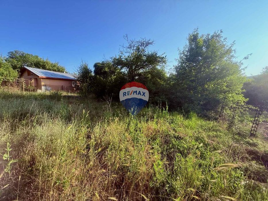 Парцел в регулация с вода и проект за продажба, с. Кранево, Я.И.