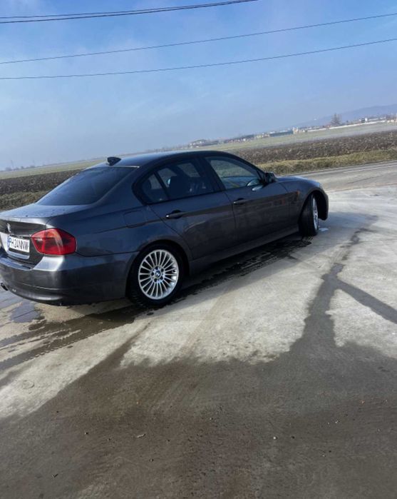 Vând schimb BMW e90