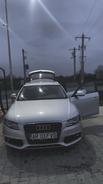 Vând Audi a4 impecabil