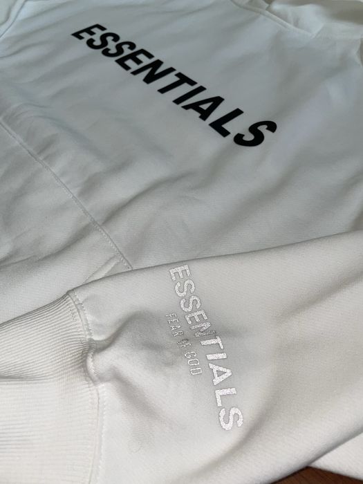 Essentials FOG горнище Различни видове – Супер комфорт!