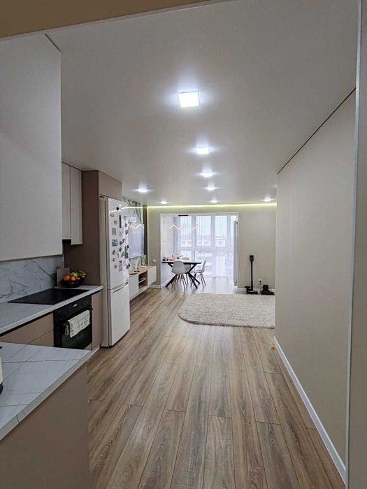 Продам 3 комнатную квартиру