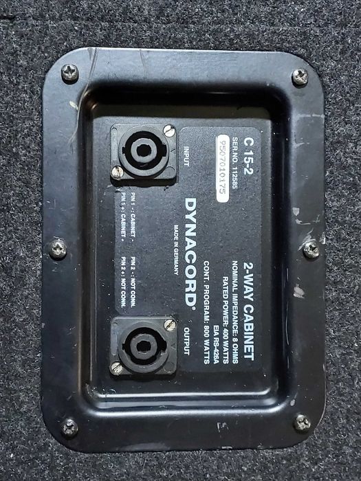 Vând 1 bucată boxă Dynacord Corus Line C 15-2 (Electro Voice + Fostex)
