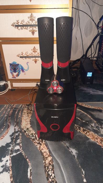 Колонки и сабуфер