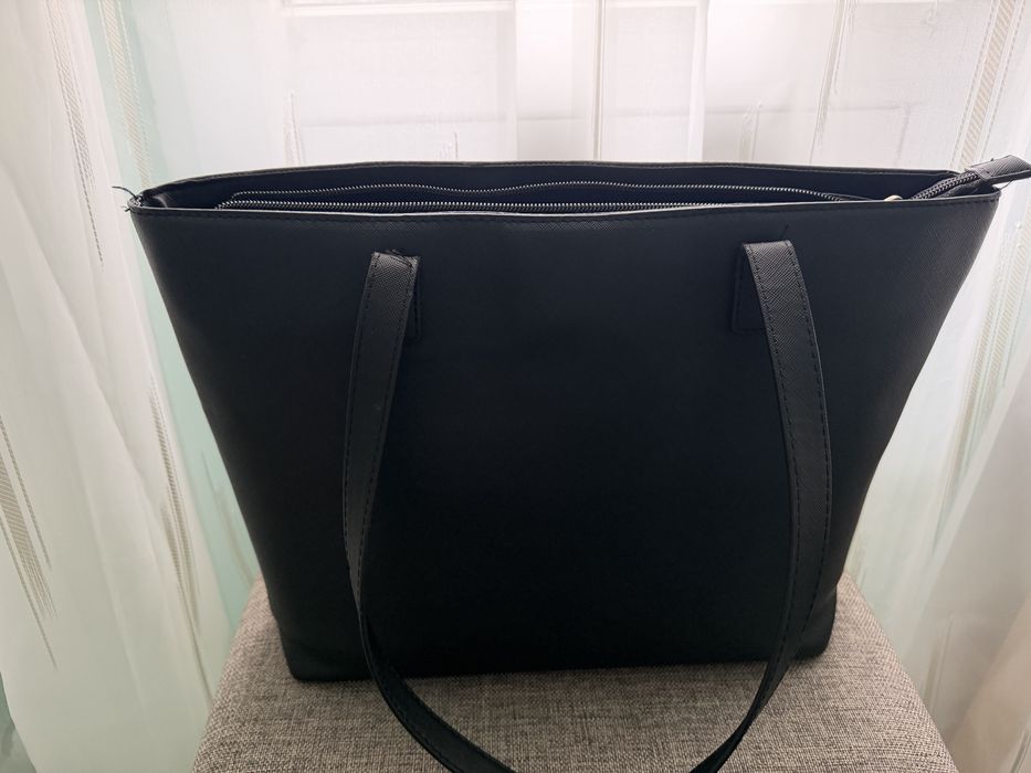 Дамска чантички и ранички