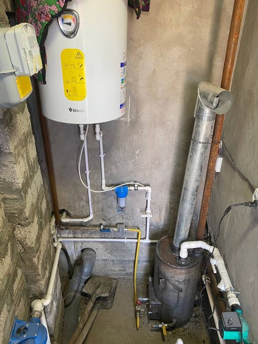 Попадается участок. Ташкентский области 3 комнатная готовый участка