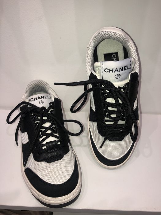 Стильные модные кроссовки. Шанель кожа