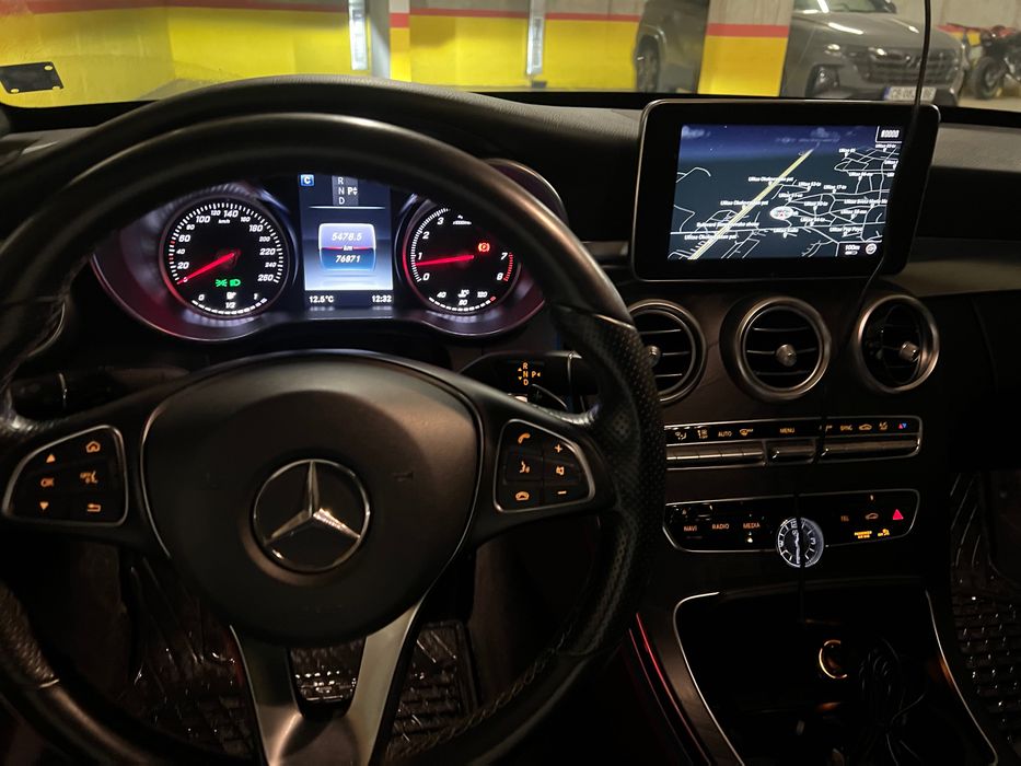 Mercedes-Benz C300 AMG 4 MATIC