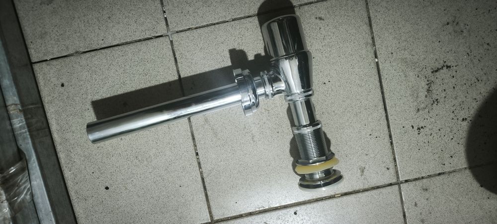 Сифон на раковину декорртивны