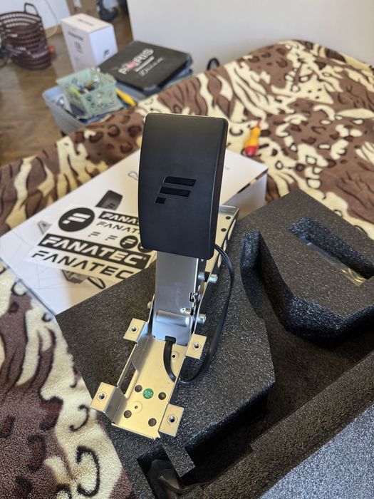 Pedala ambreaj Fanatec