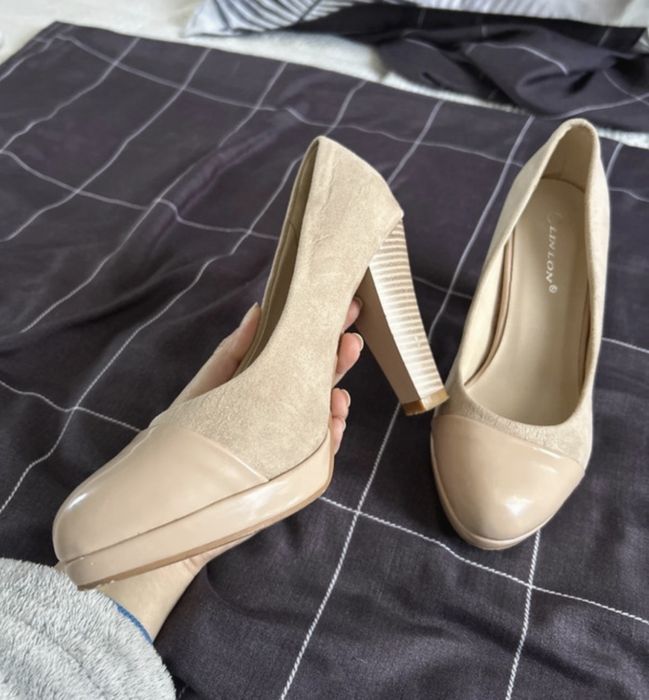 Lin Lon Pantofi cu toc Bej marime 37