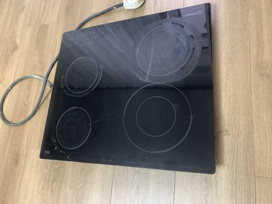 Варочная поверхность плита INDESIT