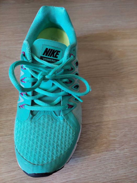 маратонки Nike, номер US 7.5, UK 5, EUR 38.5
