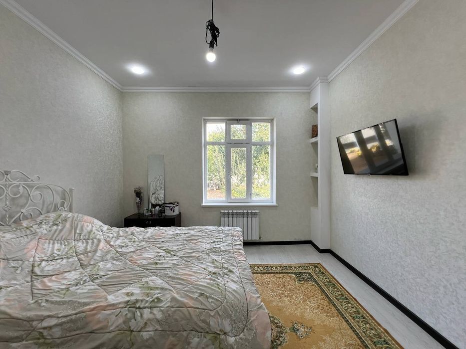 Дом Алишеробод Учхоз