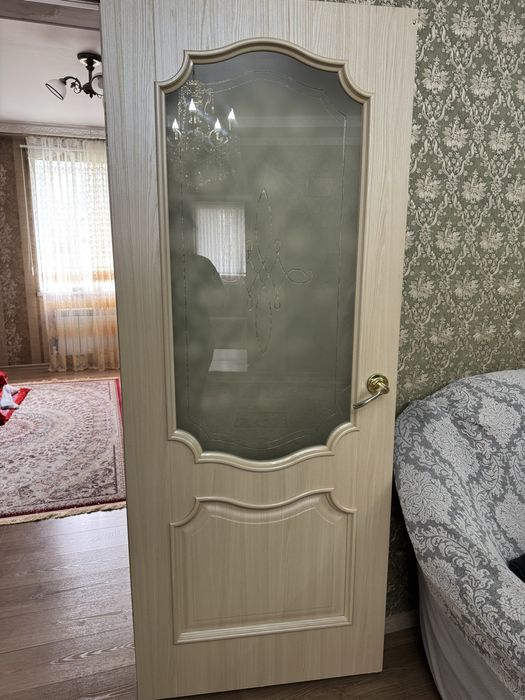Продается дверь