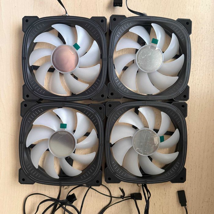 Продаются ARGB вертушки на корпус \ ARGB kuler/vertushkalar sotiladi