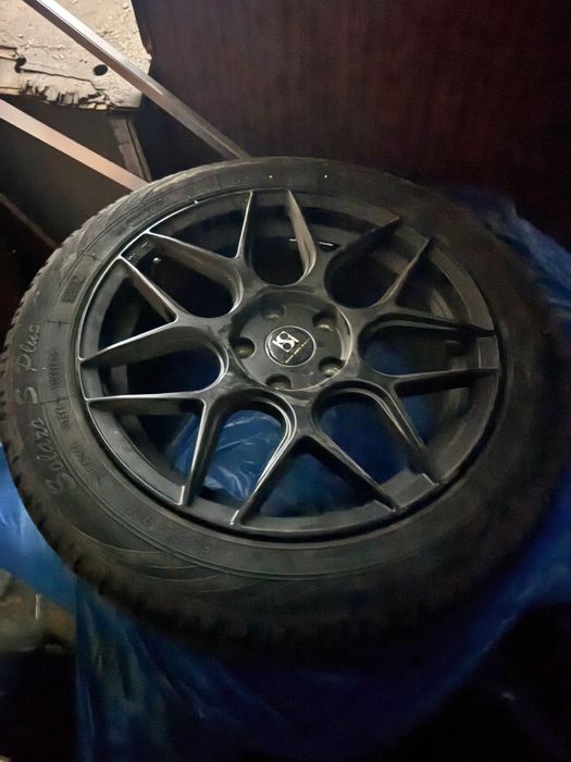 Продам диски с резиной R17