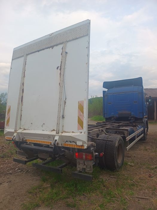 Camion Scania 114 L