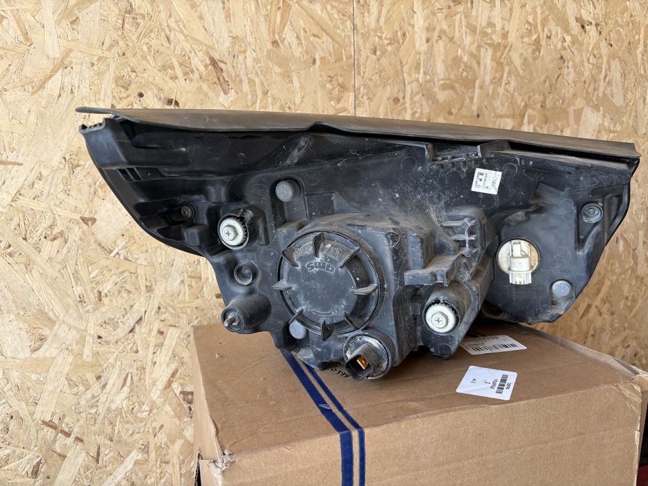 Саненг  Номад фара