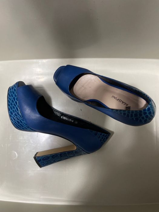 Туфли нарядные летние