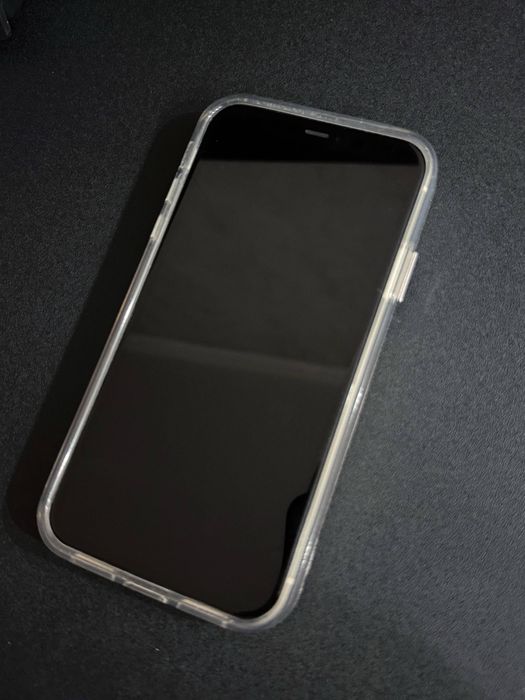 Продам iphone 11 64gb