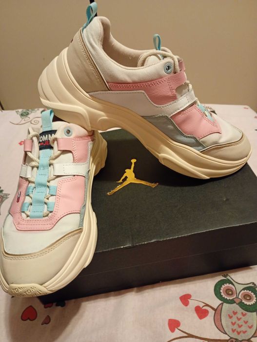 Pantofi sport Tommy Hilfiger nr.39