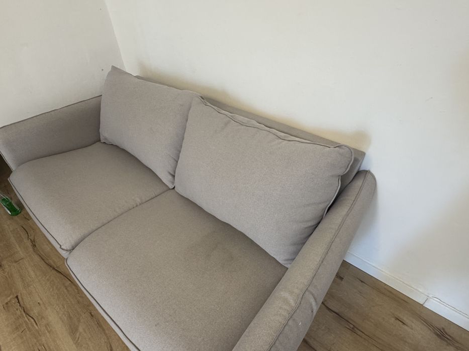 Canapea 2 locuri extensibila
