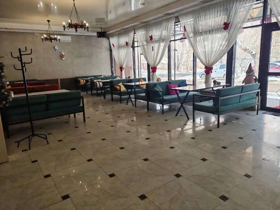 Продаём действующее бизнес кафе