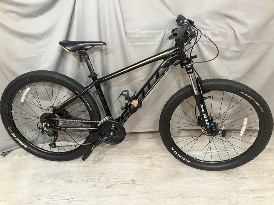 Bicicleta SCOTT, 27,5”