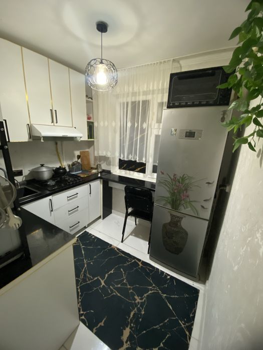 Колос Рашидова 100