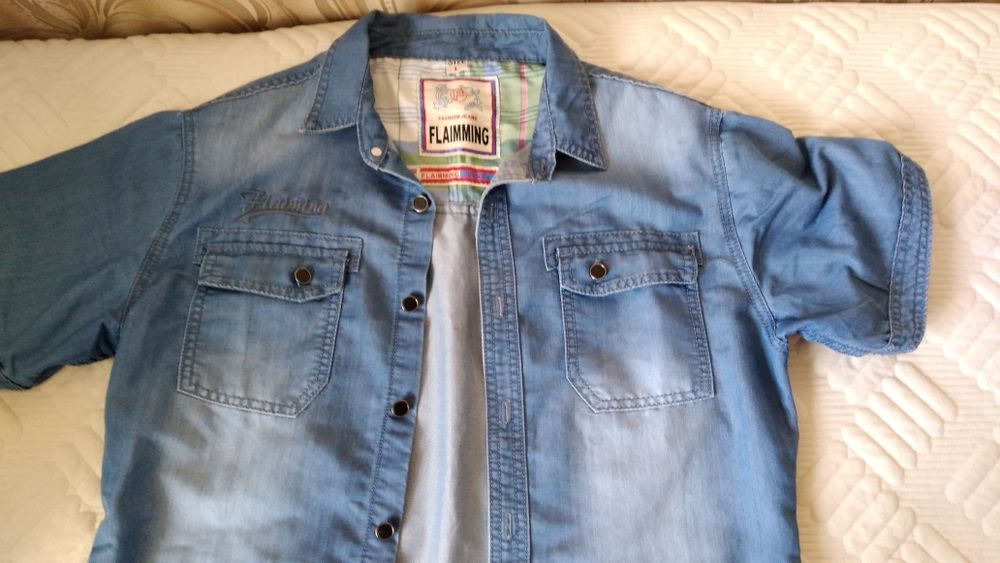 Мужская джинсовая рубашка
