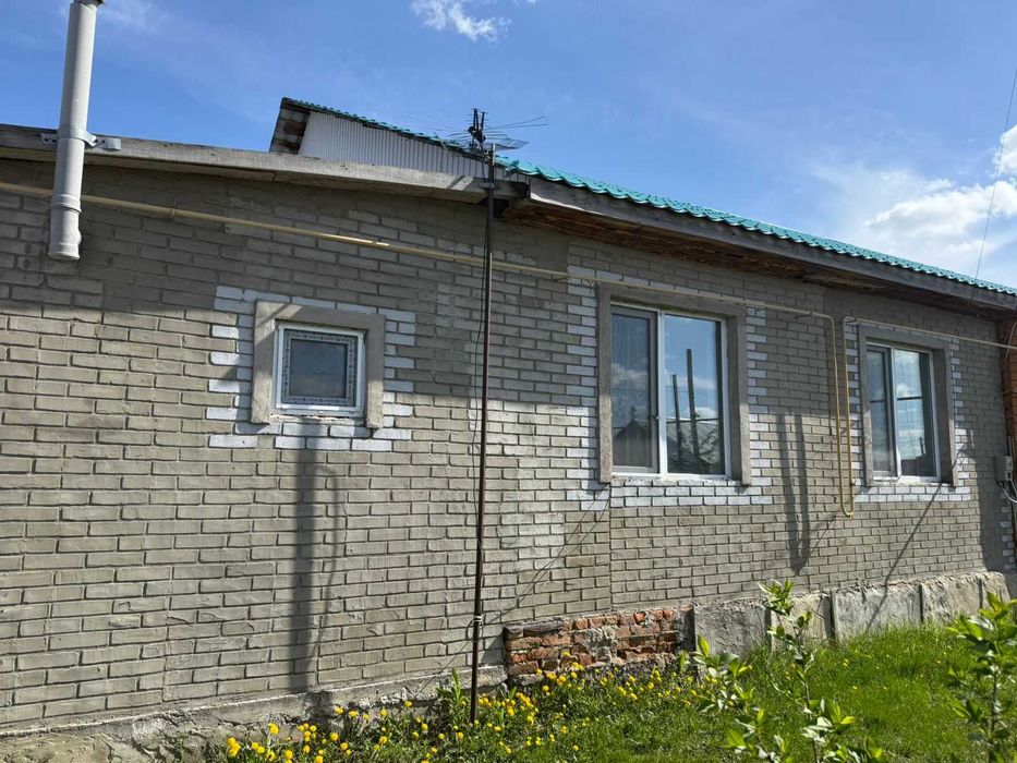 Продам пластиковые рамы