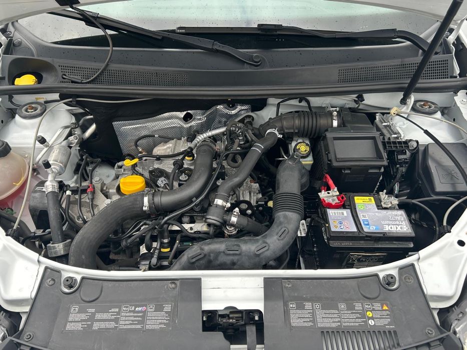 Vând Dacia Logan MCV benzină model ECO tce