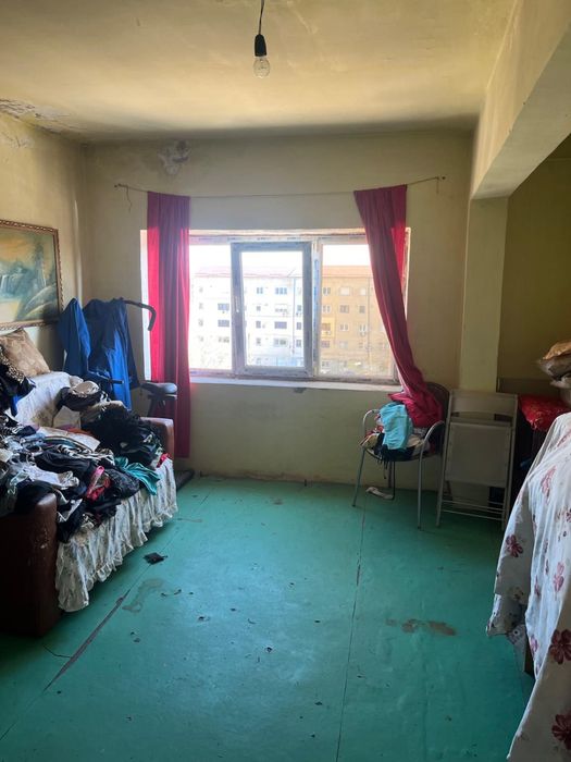 Vand apartament etaj 4 Zimnicea