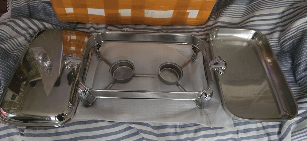 Хромирана тава 2.5l шведска маса затоплещя се барок ретро