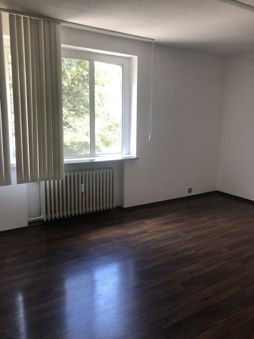 Дава се под наем Тристаен апартамент в София, Оборище - 80 кв.м за 700 € - Снимка #9