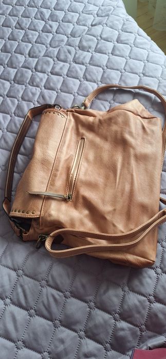 Дамска чанта с две дръжки къса и дълга