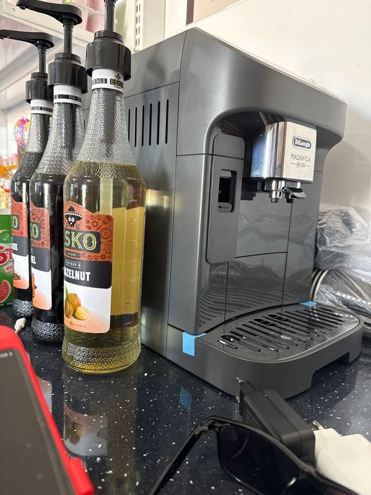 Кофемашина Delonghi