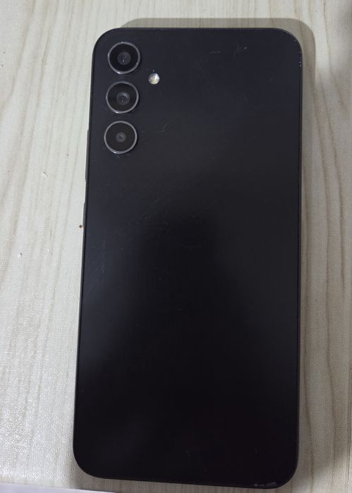 Продам телефон Самсунг А 36