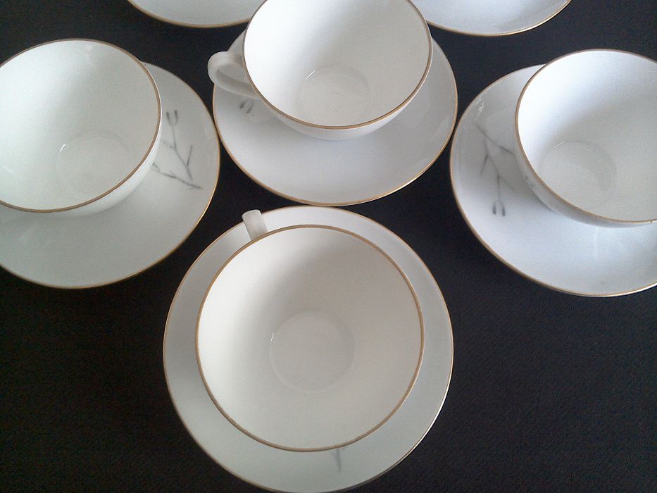 Servici/set cești cafea, porțelan fin Kahla: 6 cești + 6 f. - 100 ml.