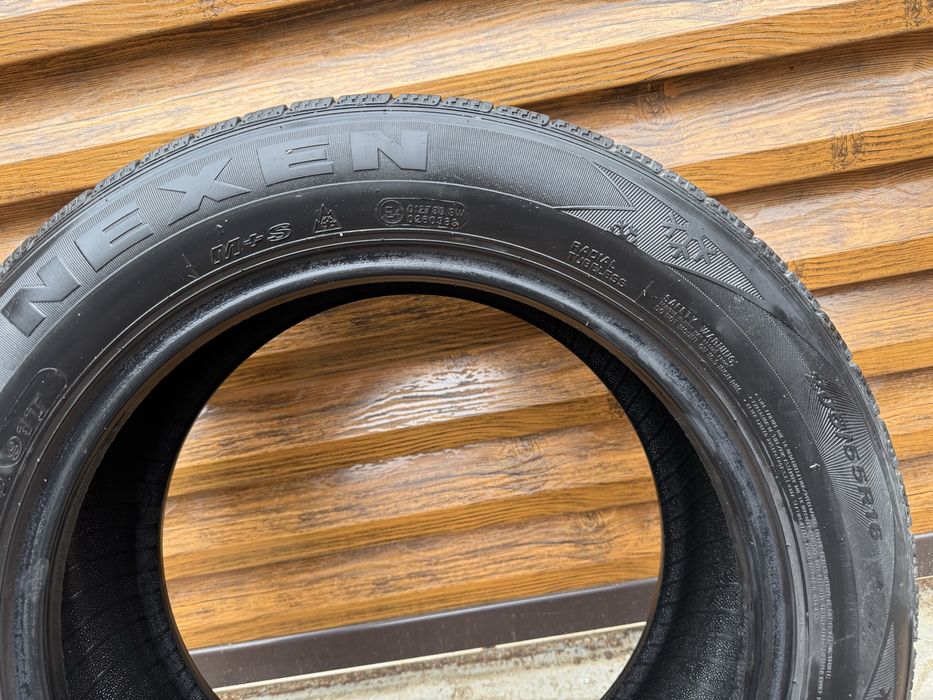 Set 4(pretul e pentru tot setul) Cauciucuri de iarna, Nexen 205/55 R16