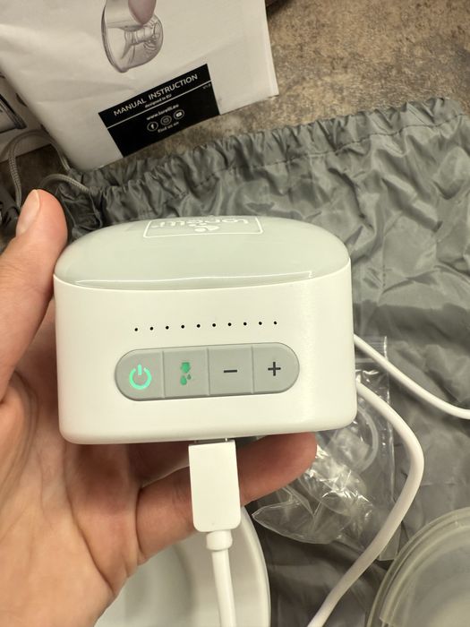 Hands free помпа за кърма