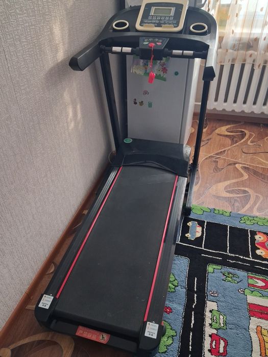 Тренажер беговая дорожка