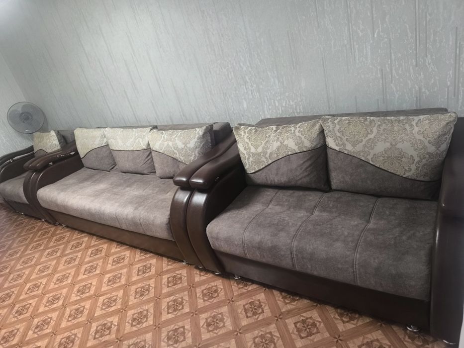 Продам диван тройка