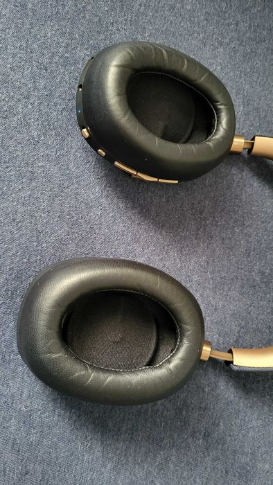 Bowers & Wilkins PX Casti audio HI-FI Wireless finisaj Soft  Gold