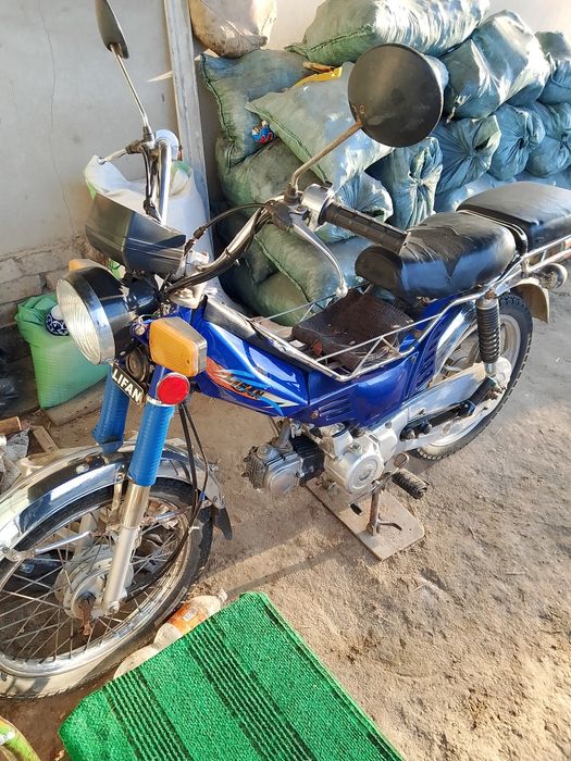 Lifan moped sotiladi