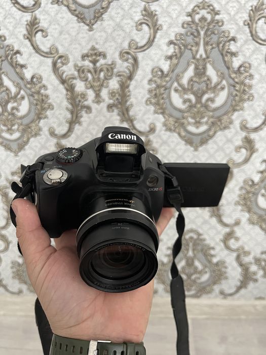 Продам фотоаппарат Canon