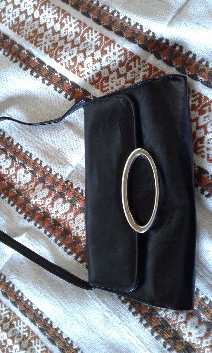 Продавм  дамски  чанти