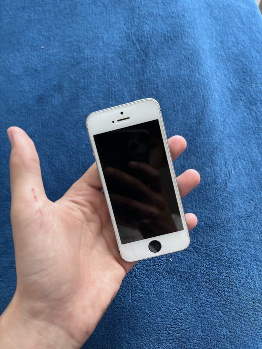 Продам iPhone 5s/ СРОЧНООООО