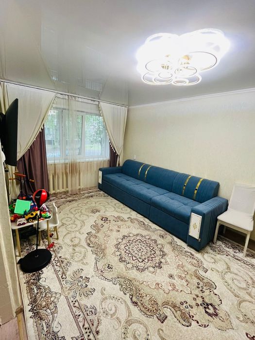 Продам 3 ком квартиру в районе Каравана