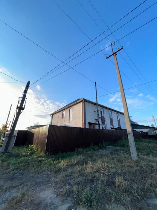 Продам дом 14 комнат.(общежитие)